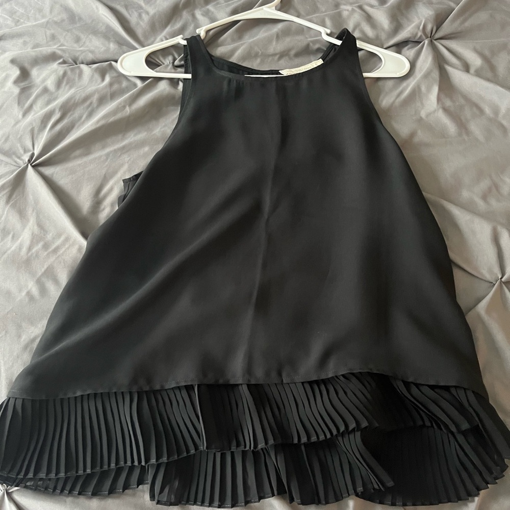 Black Pleated Hem Tank Top